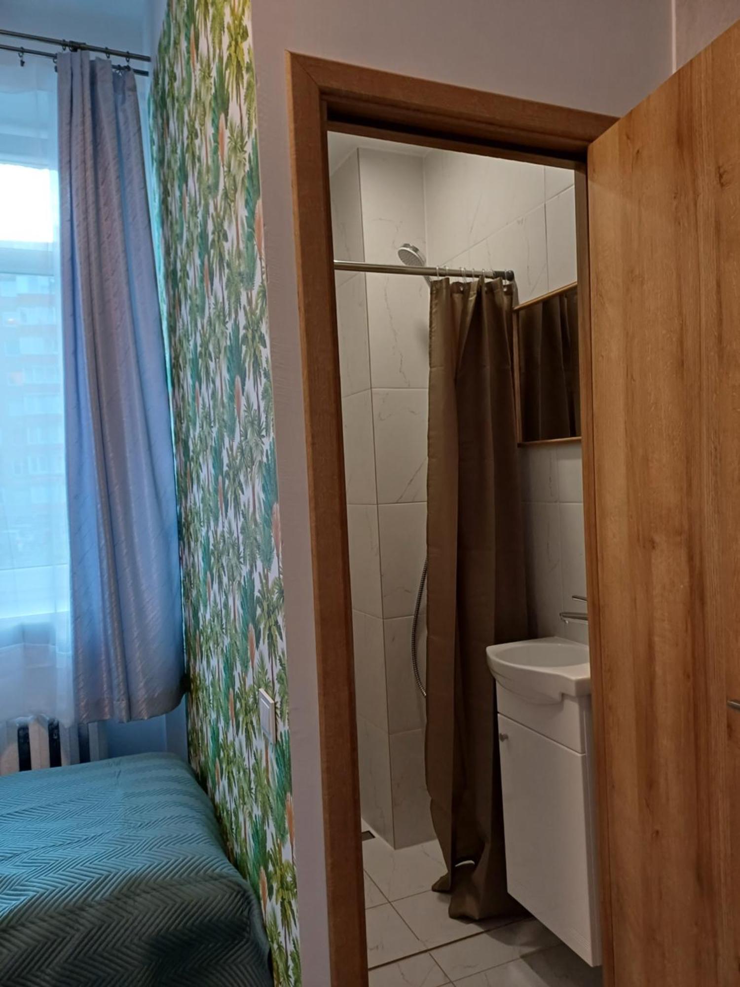 Green Oaks Private Rooms With Private Shower Клайпеда Екстериор снимка